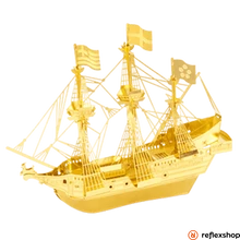 Metal Earth aranyszínű Golden Hind hajó