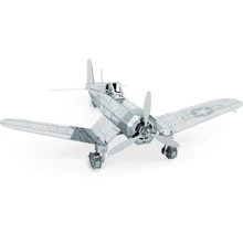 Metal Earth F4U Corsair repül?gép