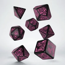 Call of Cthulhu 7th Edition - fekete és magenta dobókocka készlet