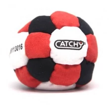 YoYoFactory Catchy Footbag - piros/fekete