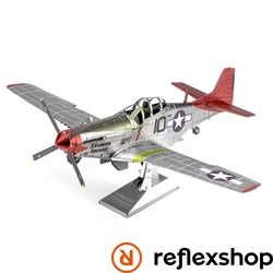 Metal Earth ICONX 99-es alakulat P-51D Mustang vadászrepülőgép - nagyméretű lézervágott acél makettező szett