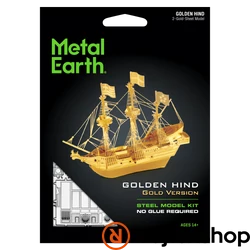 Metal Earth aranyszínű Golden Hind hajó