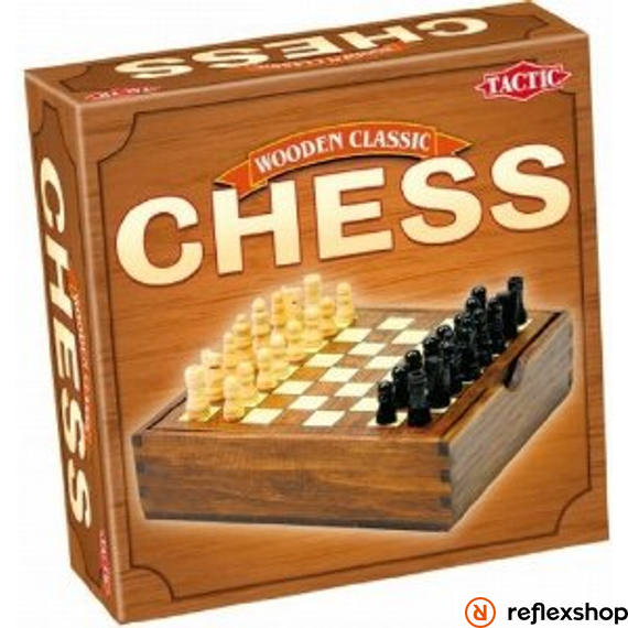 Klasszikus sakk fa játékelemekkel