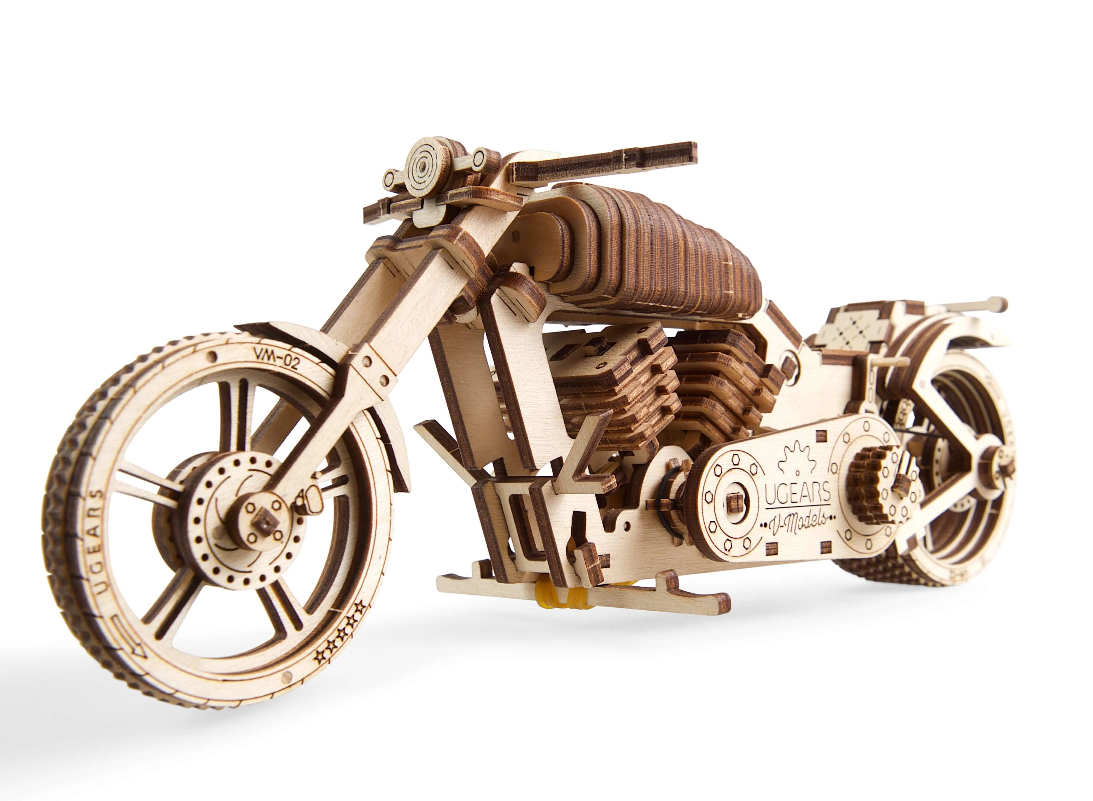 sticky UGEARS Motor - mechanikus modell