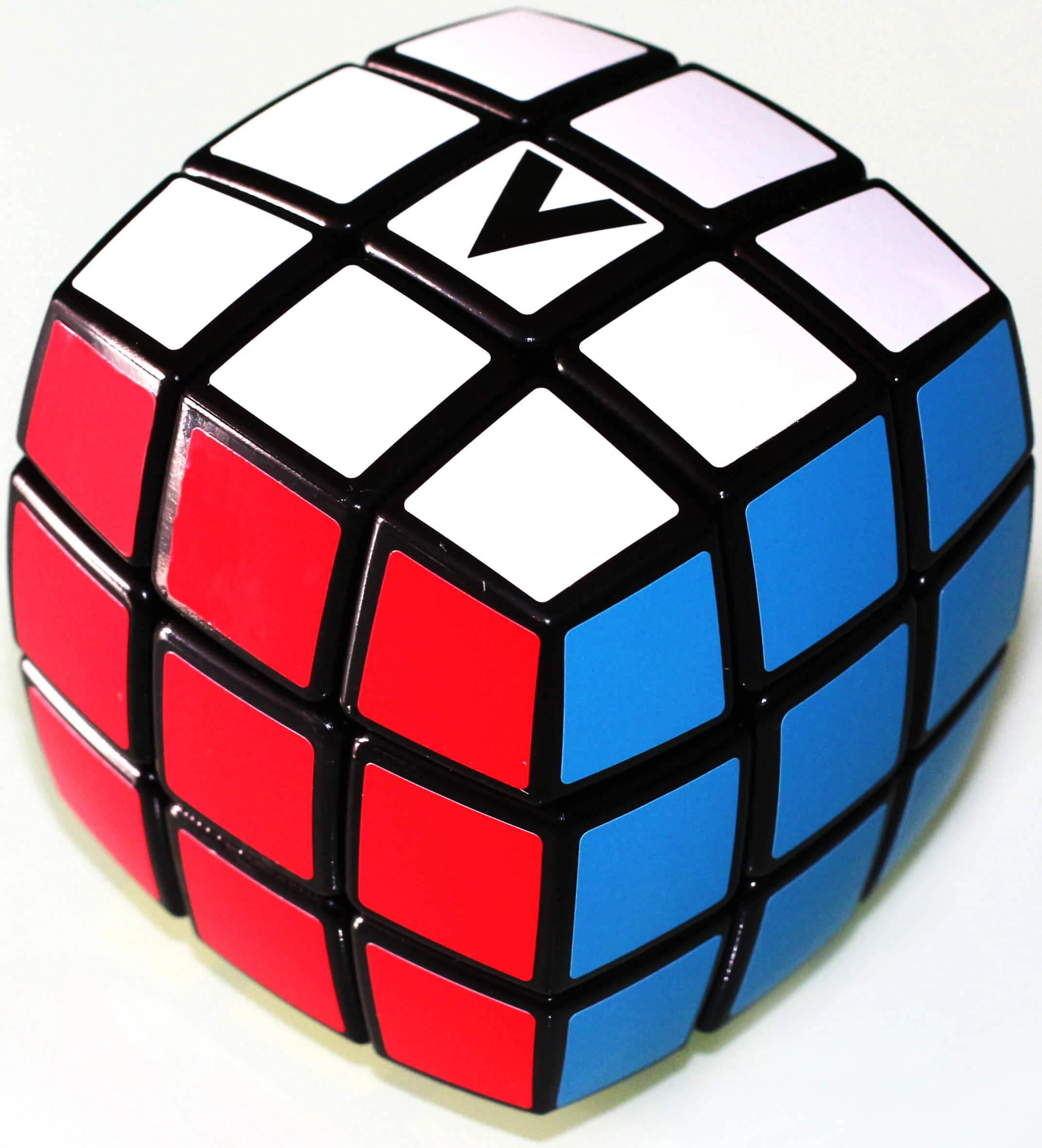 sticky V-Cube 3x3 kocka, fekete élekkel